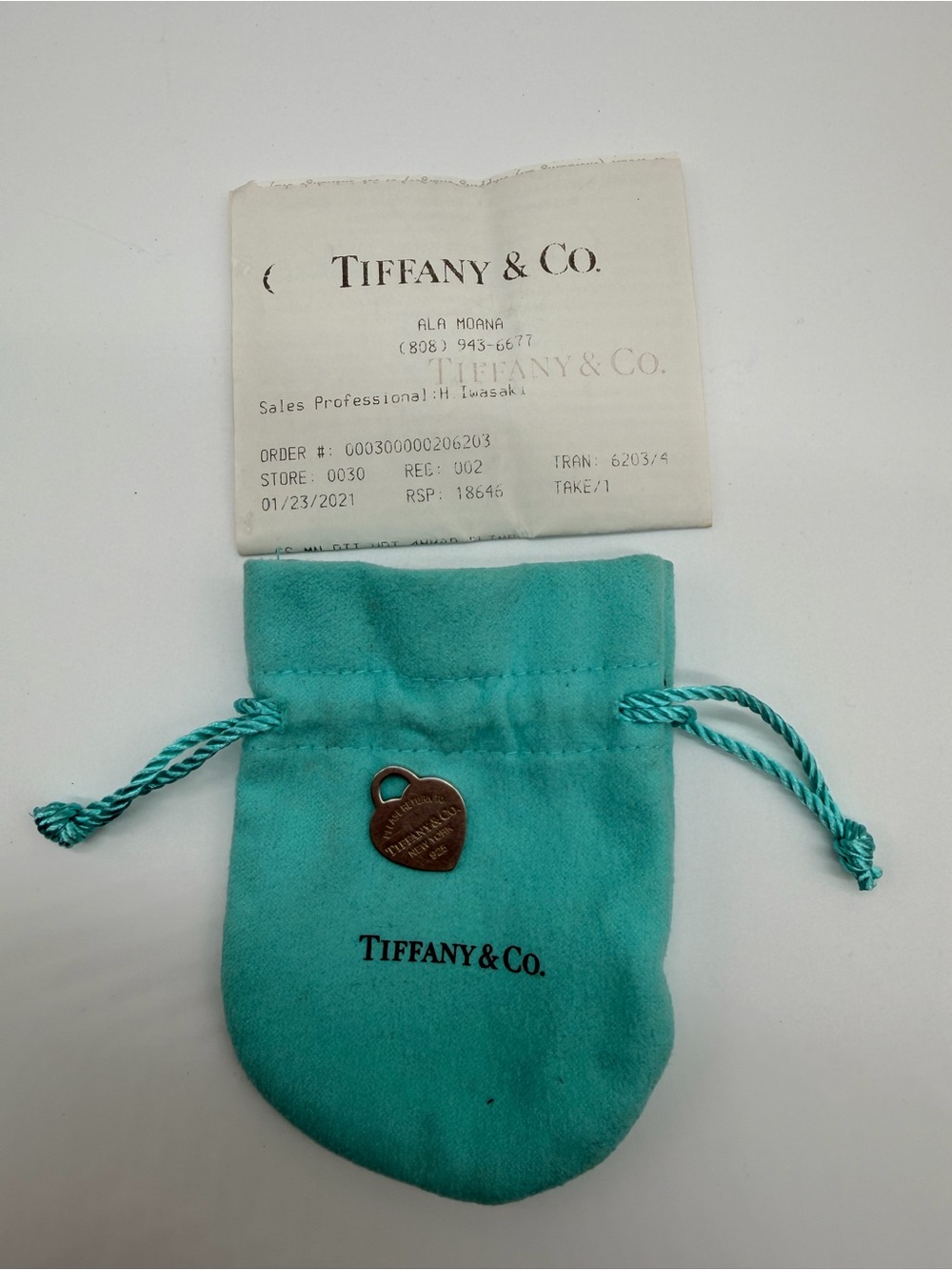 Tiffany & Co. Pendant w/ Receipt & dust bag💝💝💝